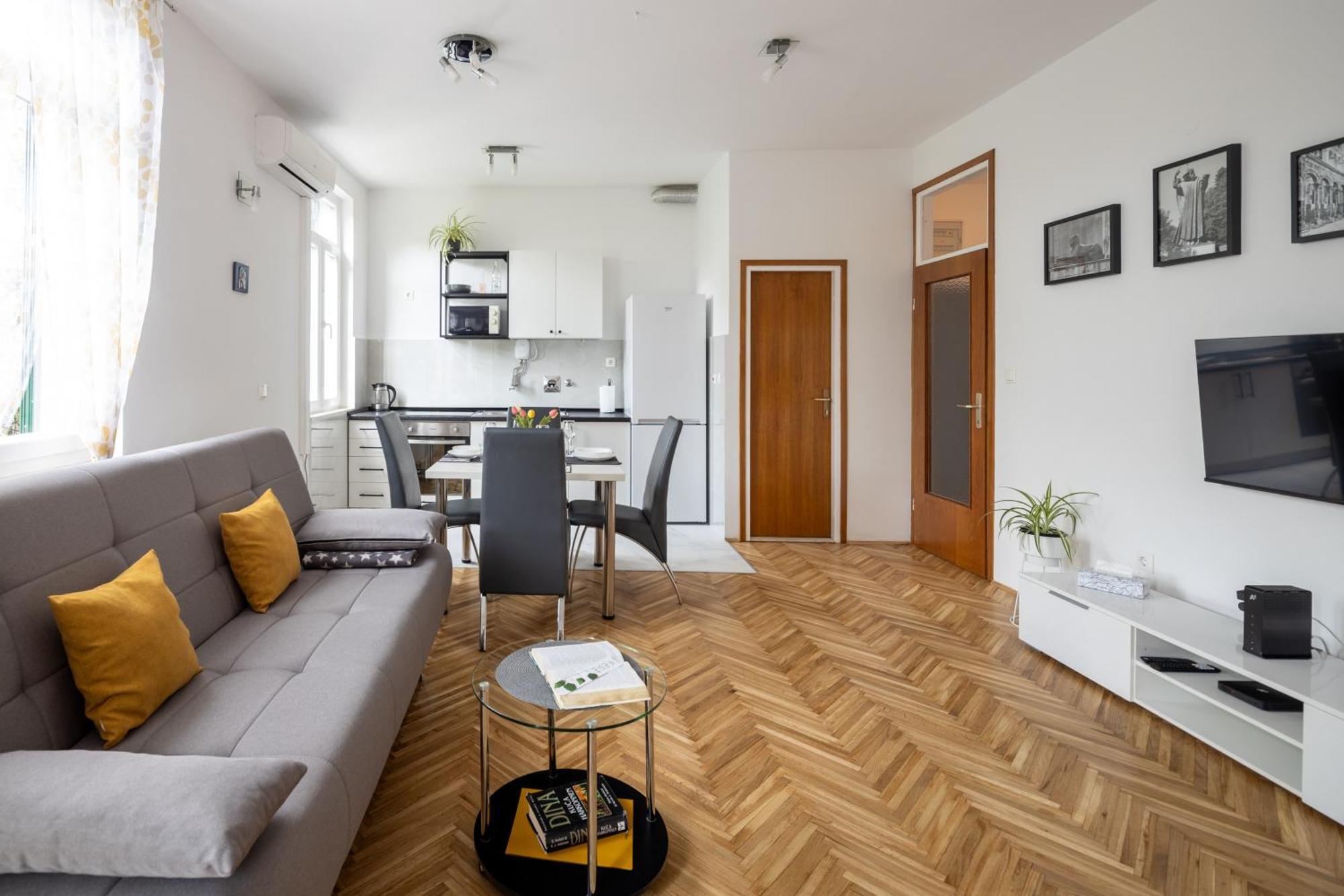 Apartman Sun-Sea สปลิท ภายนอก รูปภาพ