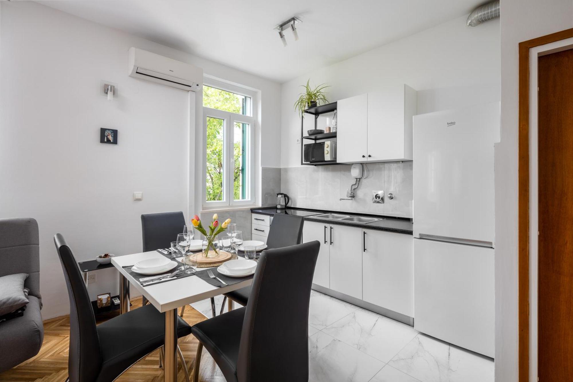 Apartman Sun-Sea สปลิท ภายนอก รูปภาพ